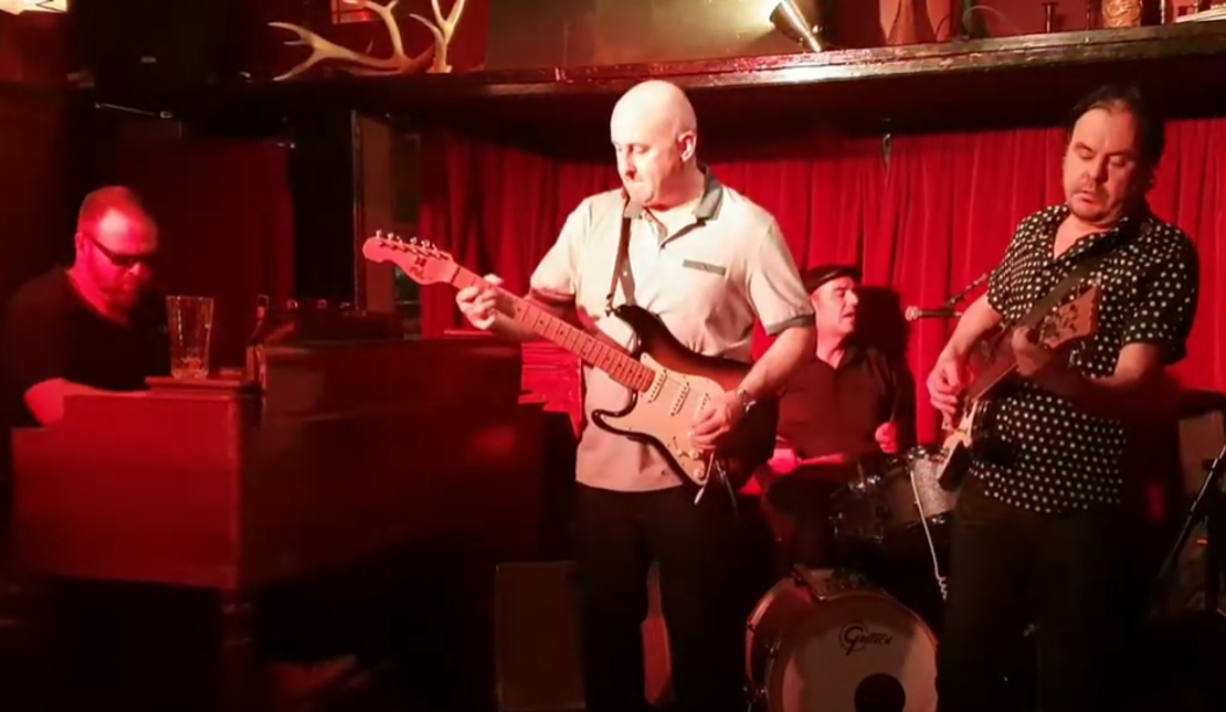 The Futuras Hammond Band